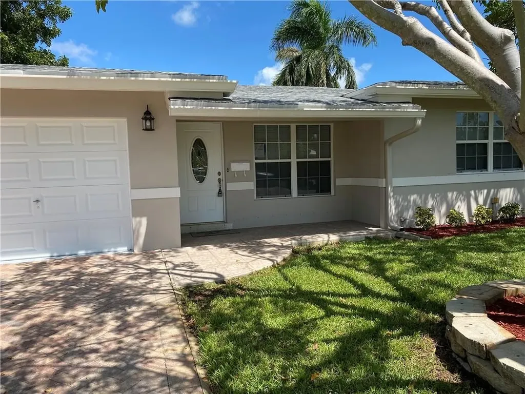 1361 NE 23rd Place Pompano Beach FL 33064