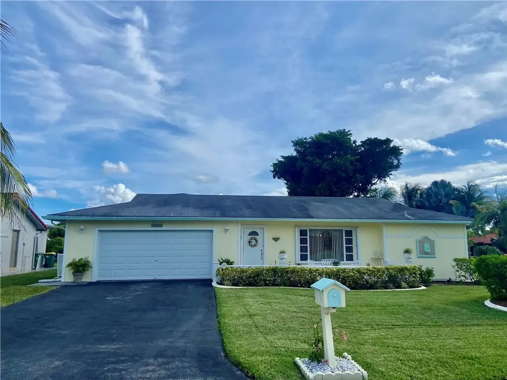10218 NW 82nd Street Tamarac FL 33321