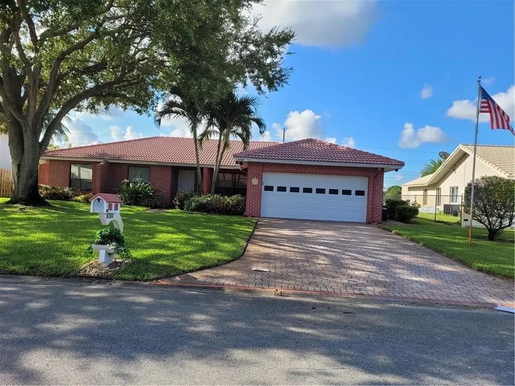 8784 SW 1st Place Coral Springs FL 33071