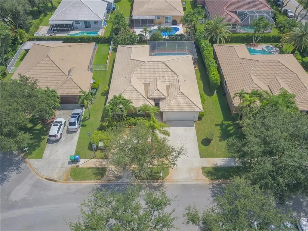 5719 NW 109th Lane Coral Springs FL 33076