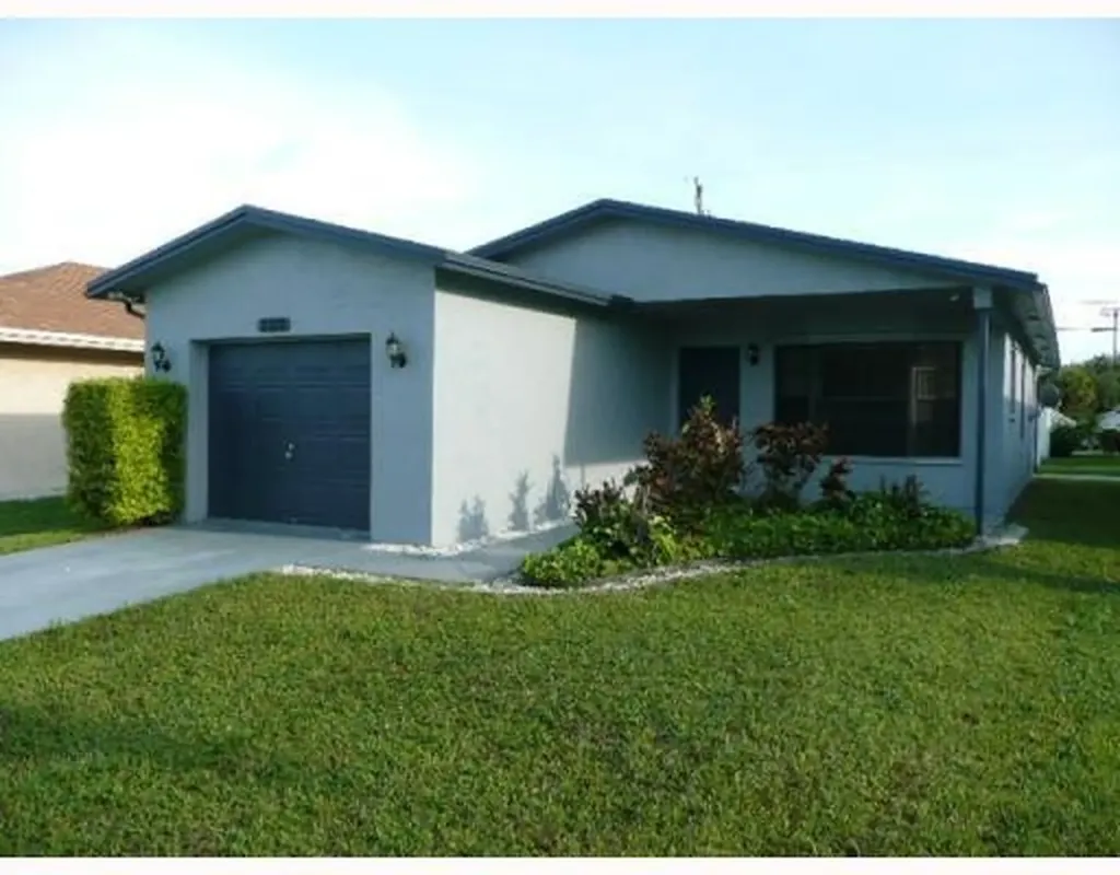 2312 Raleigh Street Hollywood FL 33020