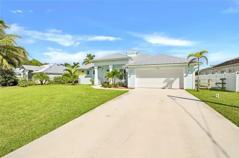 5333 NW Milner Drive Port St Lucie FL 34983