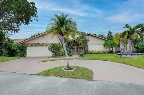 561 SW 101st Avenue Plantation FL 33324