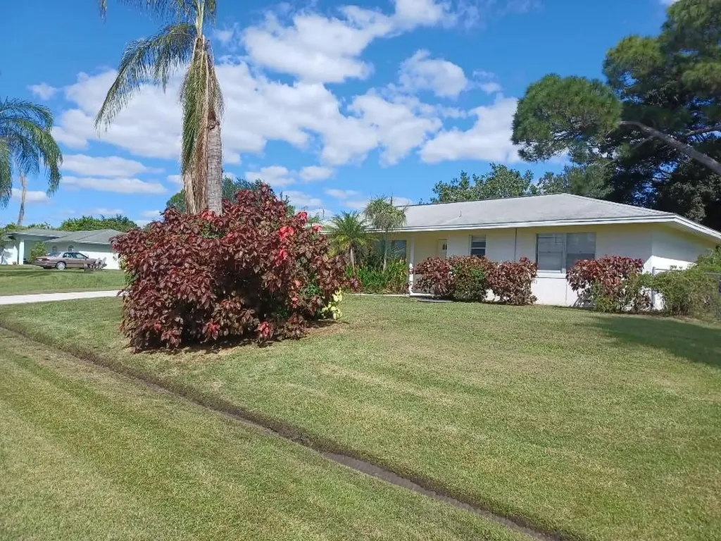 149 SW Evans Avenue Port St Lucie FL 34984