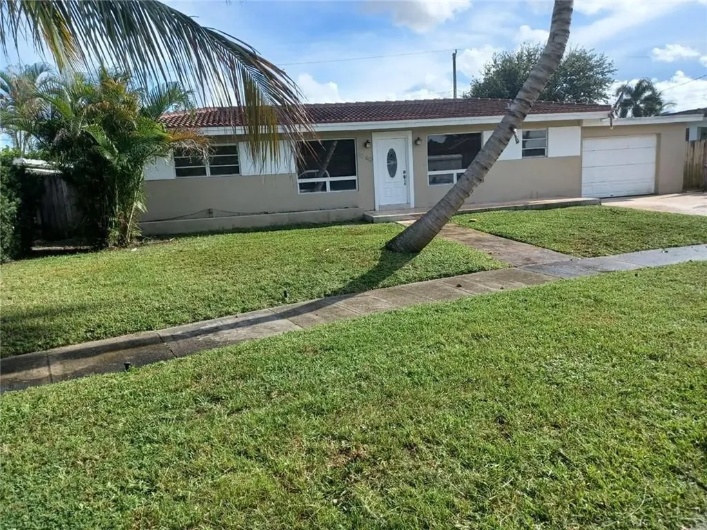 5040 SW 10th Street Plantation FL 33317
