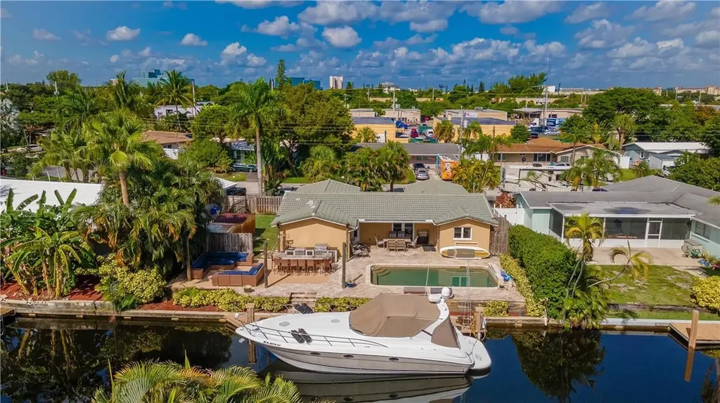 1720 SW 6th Avenue Pompano Beach FL 33060