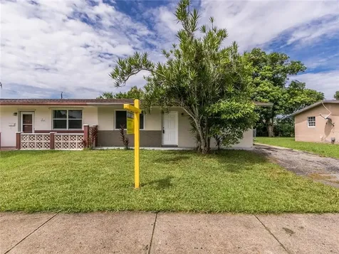 1951 SW 68th Terrace North Lauderdale FL 33068