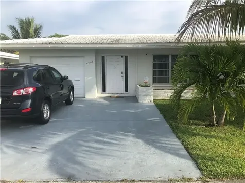 6705 NW 72nd Street Tamarac FL 33321