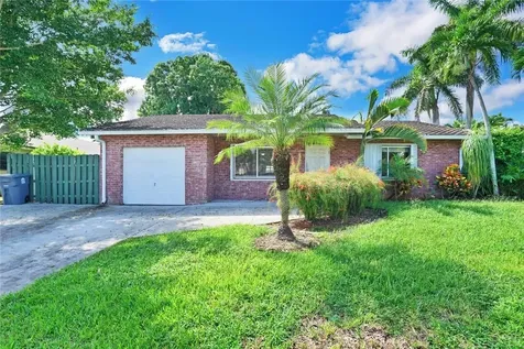 9884 Liberty Court Boca Raton FL 33434