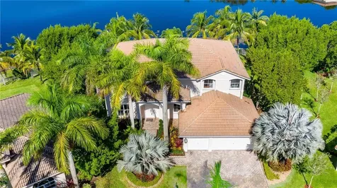 926 Marina Drive Weston FL 33327