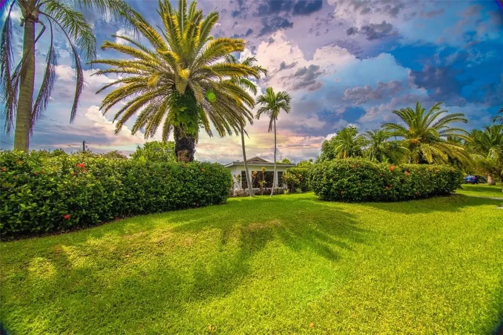 8320 SW 184th Lane Cutler Bay FL 33157
