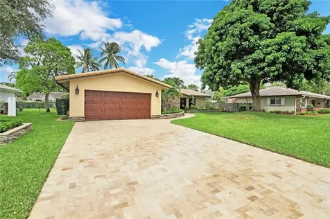 1298 NW 82nd Avenue Coral Springs FL 33071