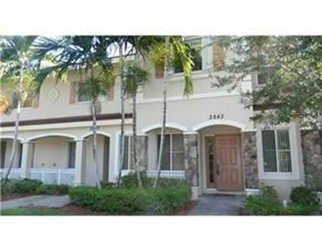 2843 SW 82nd Avenue Miramar FL 33025