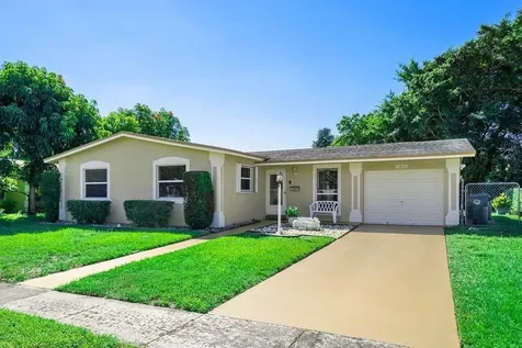 6840 SW 8th Street North Lauderdale FL 33068