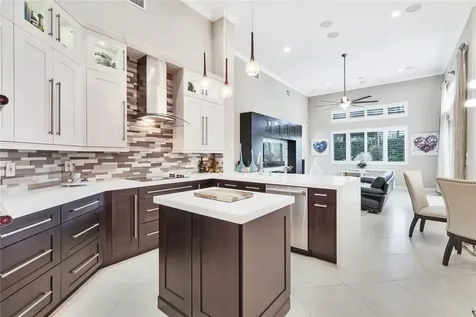 6473 NW 105th Terrace Parkland FL 33076