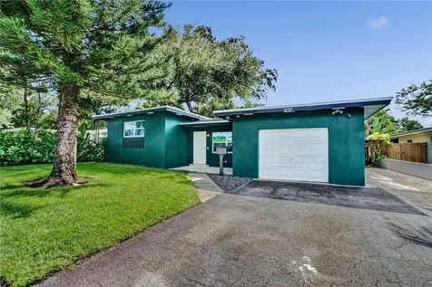 2700 Arthur Street Hollywood FL 33020