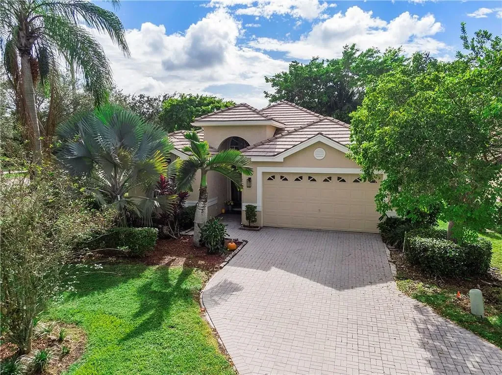 11972 Glenmore Drive Coral Springs FL 33071