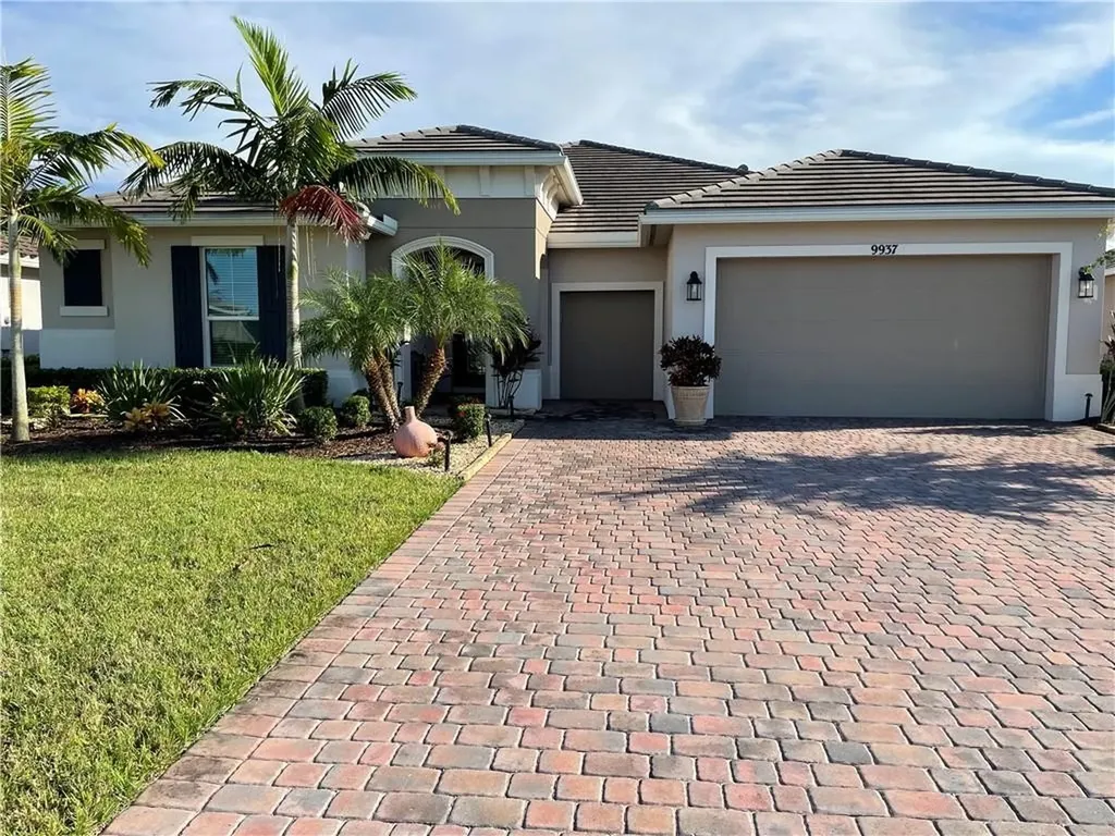9937 SW Coral Tree Circle Port St Lucie FL 34987