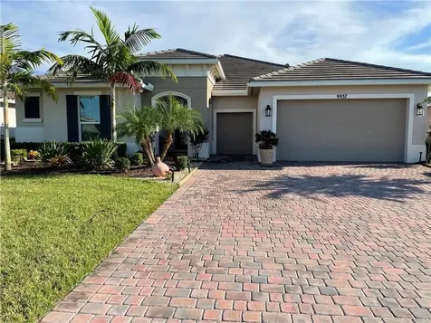 9937 SW Coral Tree Circle Port St Lucie FL 34987