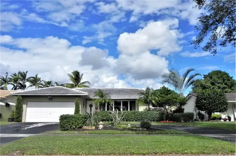 5119 Hayes Street Hollywood FL 33021