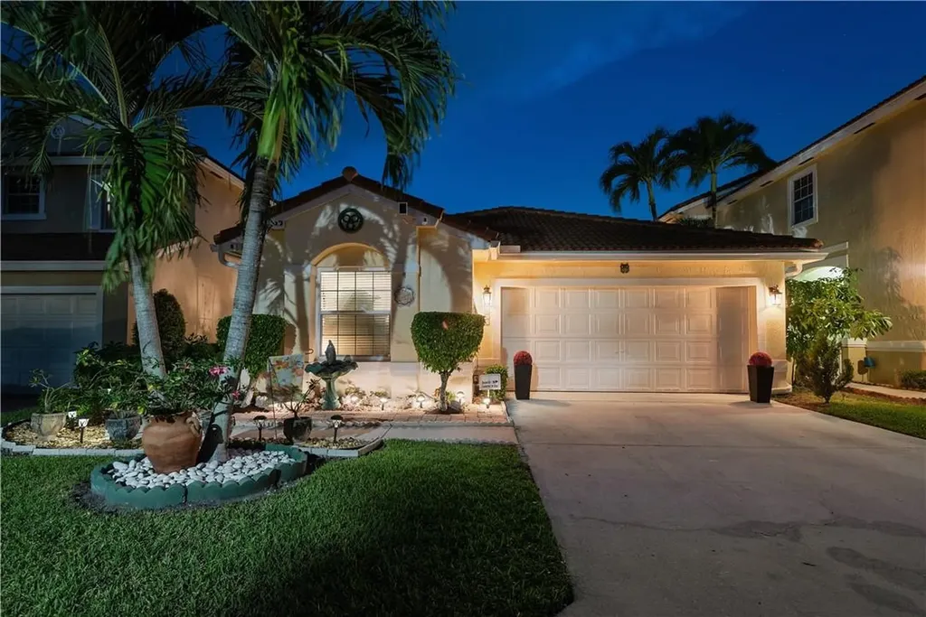 10820 NW 46th Drive Coral Springs FL 33076