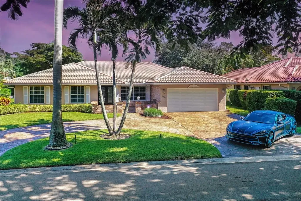 5655 NW 86th Avenue Coral Springs FL 33067