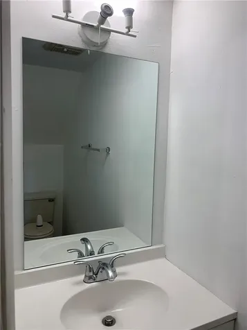 2790 W 60 Street Hialeah FL 33016