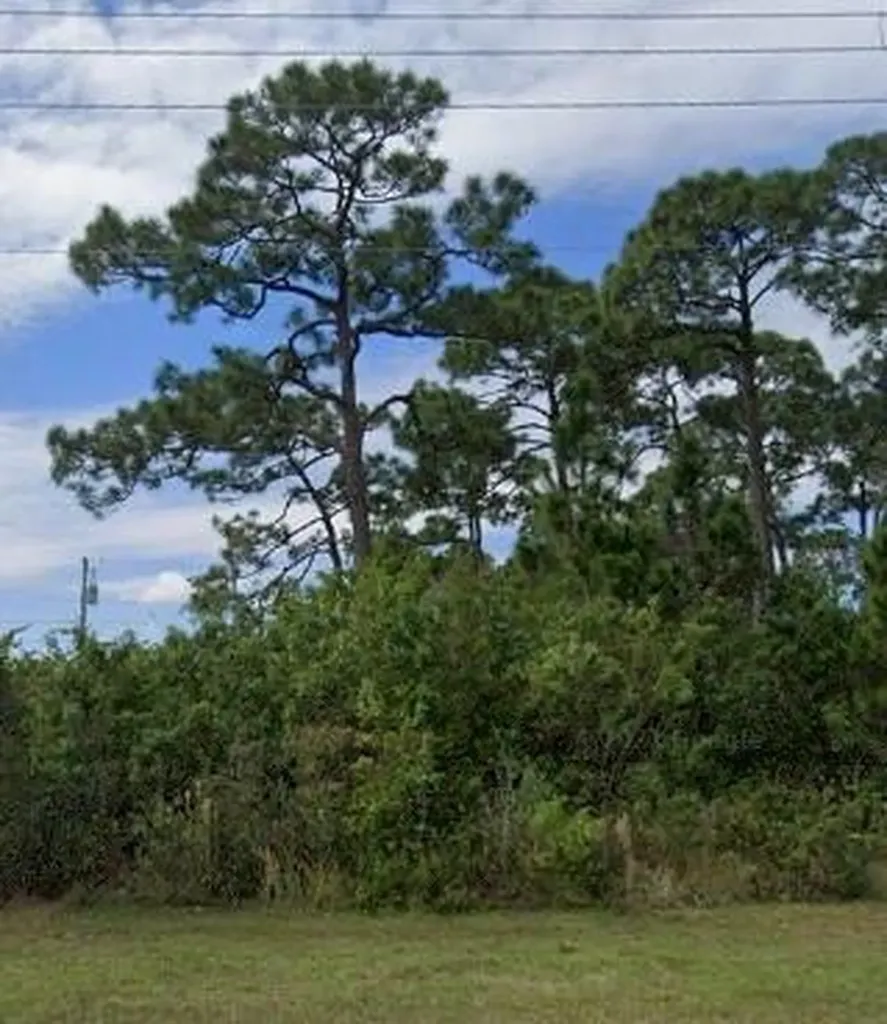 4232 SW Savona Boulevard Port St Lucie FL 34953