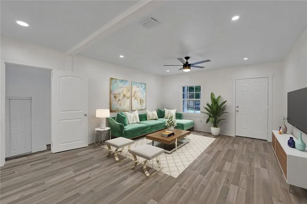1310 NW 42nd Street Miami FL 33142