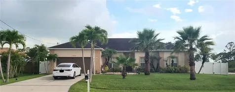 2490 SW Webster Lane Port St Lucie FL 34953