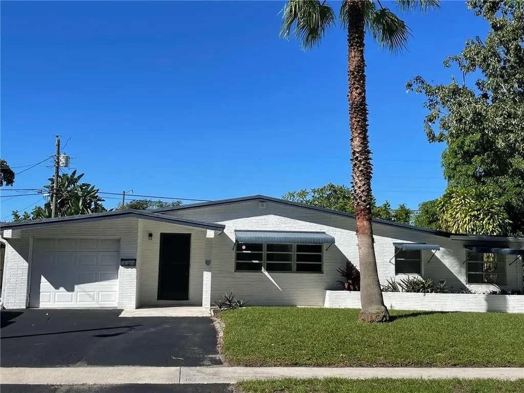 700 SW 67th Avenue Pembroke Pines FL 33023