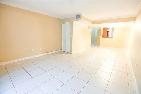 1178 NW 124th Avenue Miami FL 33182
