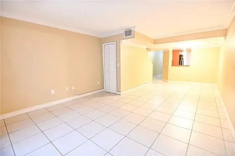 1178 NW 124th Avenue Miami FL 33182