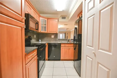 1178 NW 124th Avenue Miami FL 33182