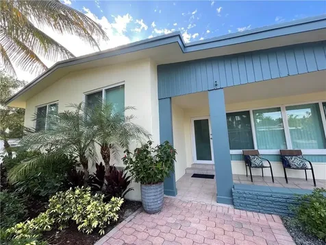 20 SE 8th Street Pompano Beach FL 33060