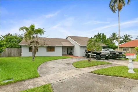 600 SW 99th Avenue Pembroke Pines FL 33025