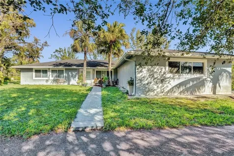 5700 NW 65th Terrace Parkland FL 33067