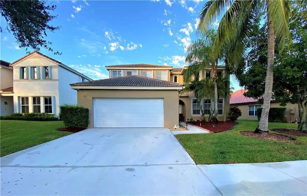 521 Carrington Lane Weston FL 33326