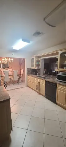 8208 NW 57th Place Tamarac FL 33321