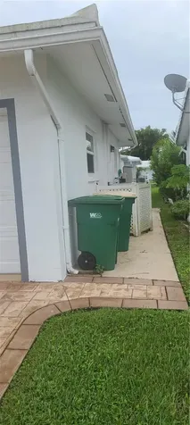 8208 NW 57th Place Tamarac FL 33321