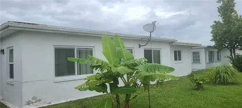 8208 NW 57th Place Tamarac FL 33321