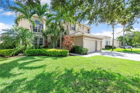 11534 NW 51st Place Coral Springs FL 33076