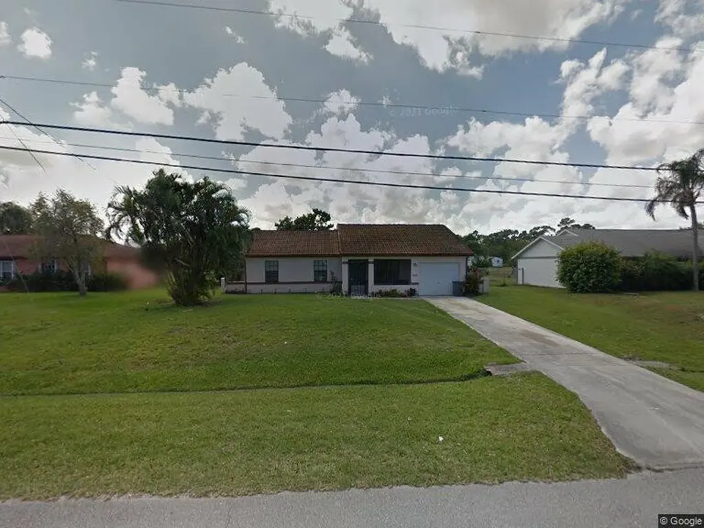 768 SW Dalton Circle Port St Lucie FL 34953