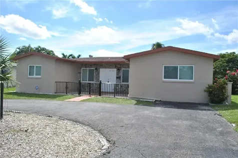5190 NW 39th Street Lauderdale Lakes FL 33319