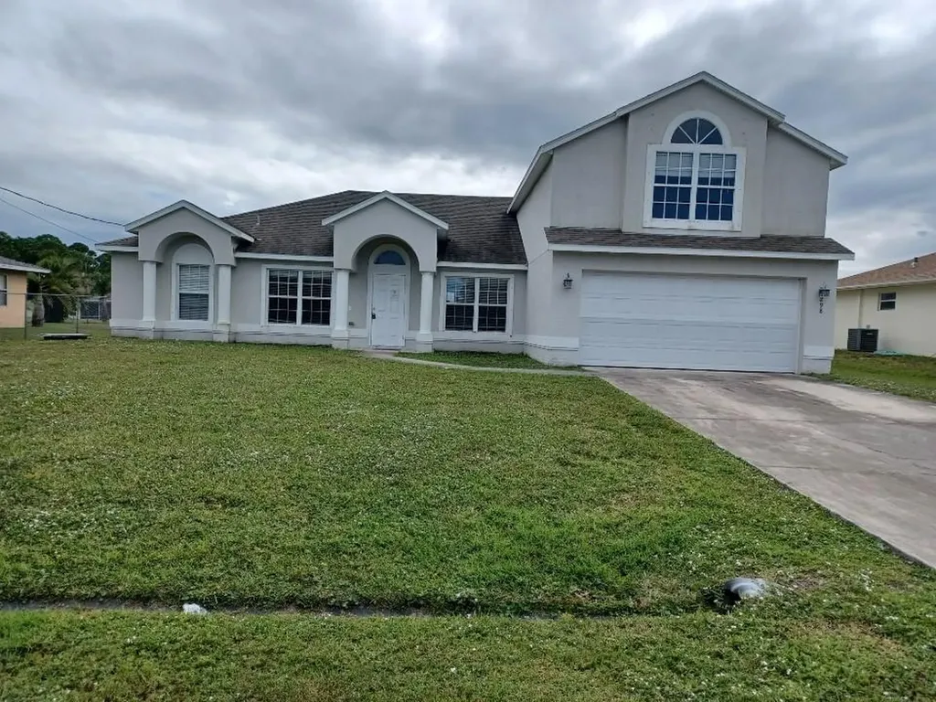 298 SW Carter Avenue Port St Lucie FL 34983