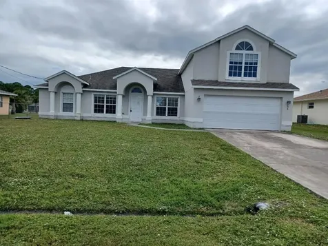 298 SW Carter Avenue Port St Lucie FL 34983