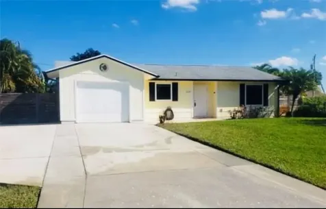 4649 SW Keats Street Port St Lucie FL 34953