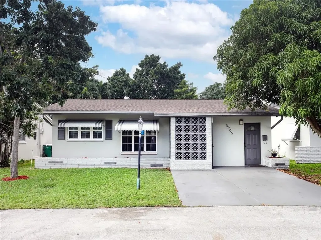 5905 NW 74th Avenue Tamarac FL 33321