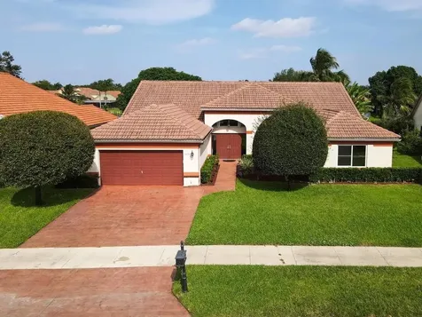 3130 Peachtree Circle Davie FL 33328