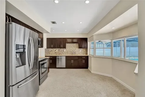 5500 Lincoln Street Hollywood FL 33021